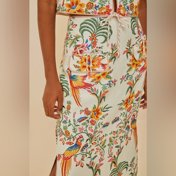 Farm Rio: Off-White Delicate Forest Euroflax™
Premium Linen Midi Skirt - Picture 7 of 16